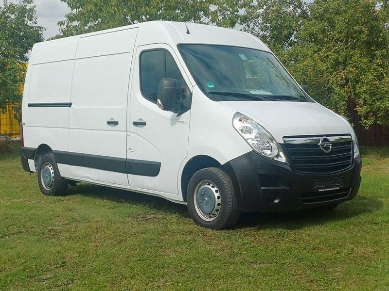 Gebraucht Opel Movano 110 PS (80 kW) 2019 Weiß Van