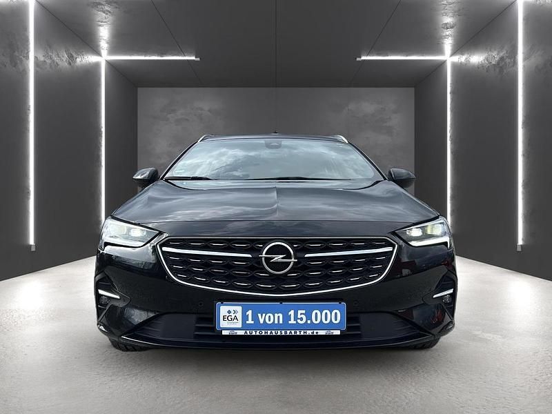 Gebraucht Opel Insignia Elegance 122 PS (89 kW) 2021 Schwarz