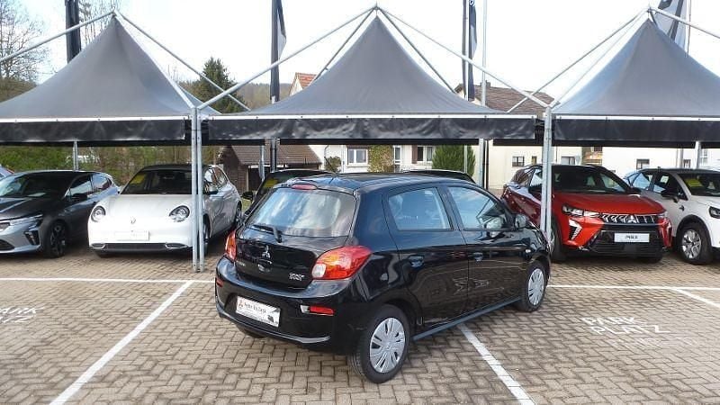 Second-hand Mitsubishi Space Star Active 71 CP (52 kW) 2019 Negru Hatchback