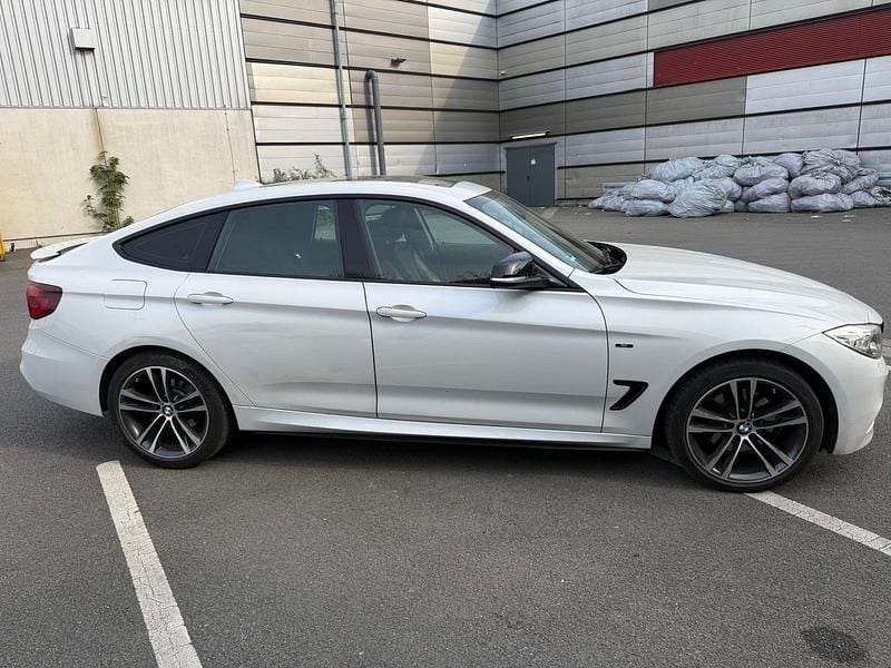 Gebraucht BMW 328 245 PS (180 kW) 2015 Weiß Limousine