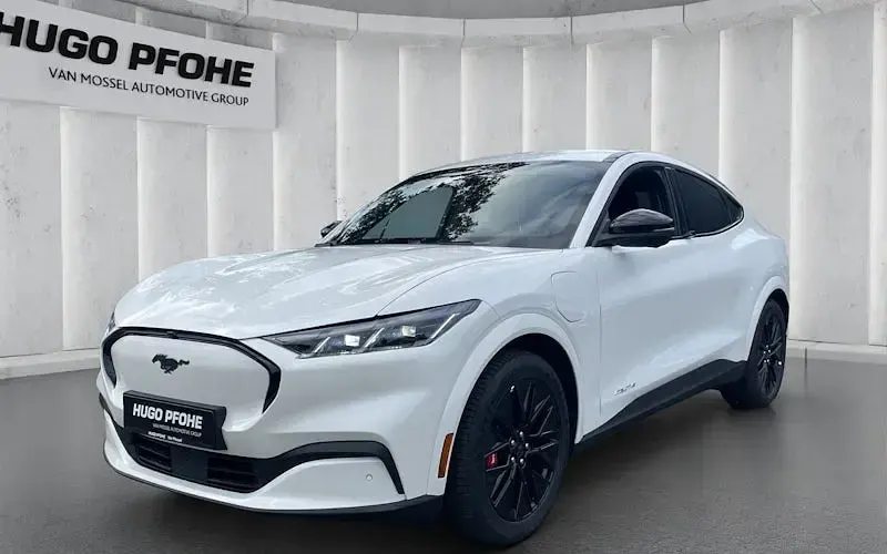 Usata Ford Mustang Mach-E Extended Range 202 kW (276 CV) 2025 Bianco SUV