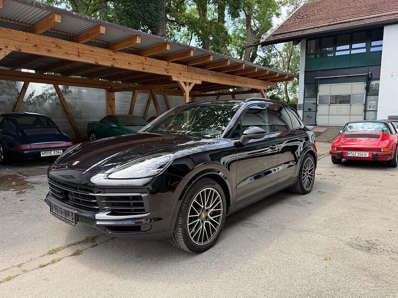 Schwarz Gebraucht 2018 Porsche Cayenne S SUV | 39.990 € (Fairer Preis) - Bild 1/4