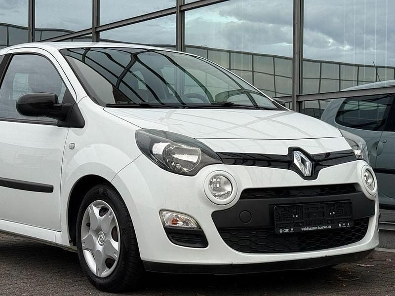 Weiß Gebraucht 2014 Renault Twingo Expression Kleinwagen | 3.333 € (Fairer Preis) - Bild 1/4