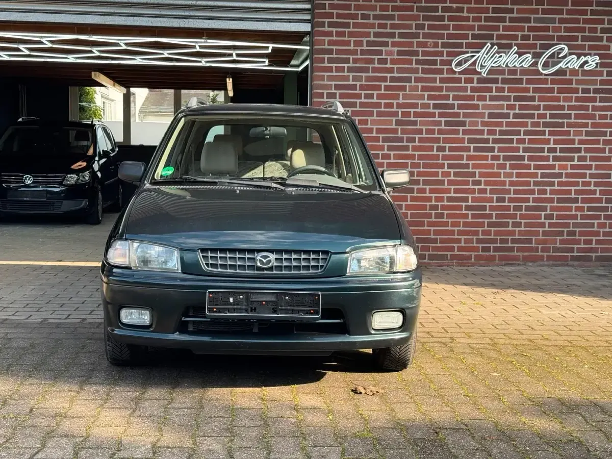 Gebraucht Mazda Demio 63 PS (46 kW) 2000 Grün Kleinwagen