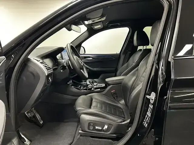 Gebraucht BMW X3 Efficient Dynamics 286 PS (210 kW) 2023 Schwarz SUV