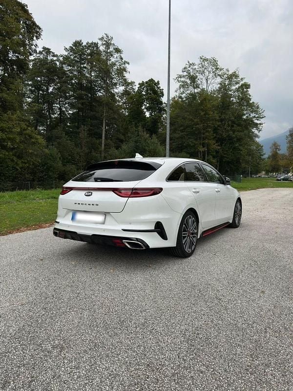 Gebraucht Kia ProCeed GT 204 PS (150 kW) 2019 Weiß Kombi