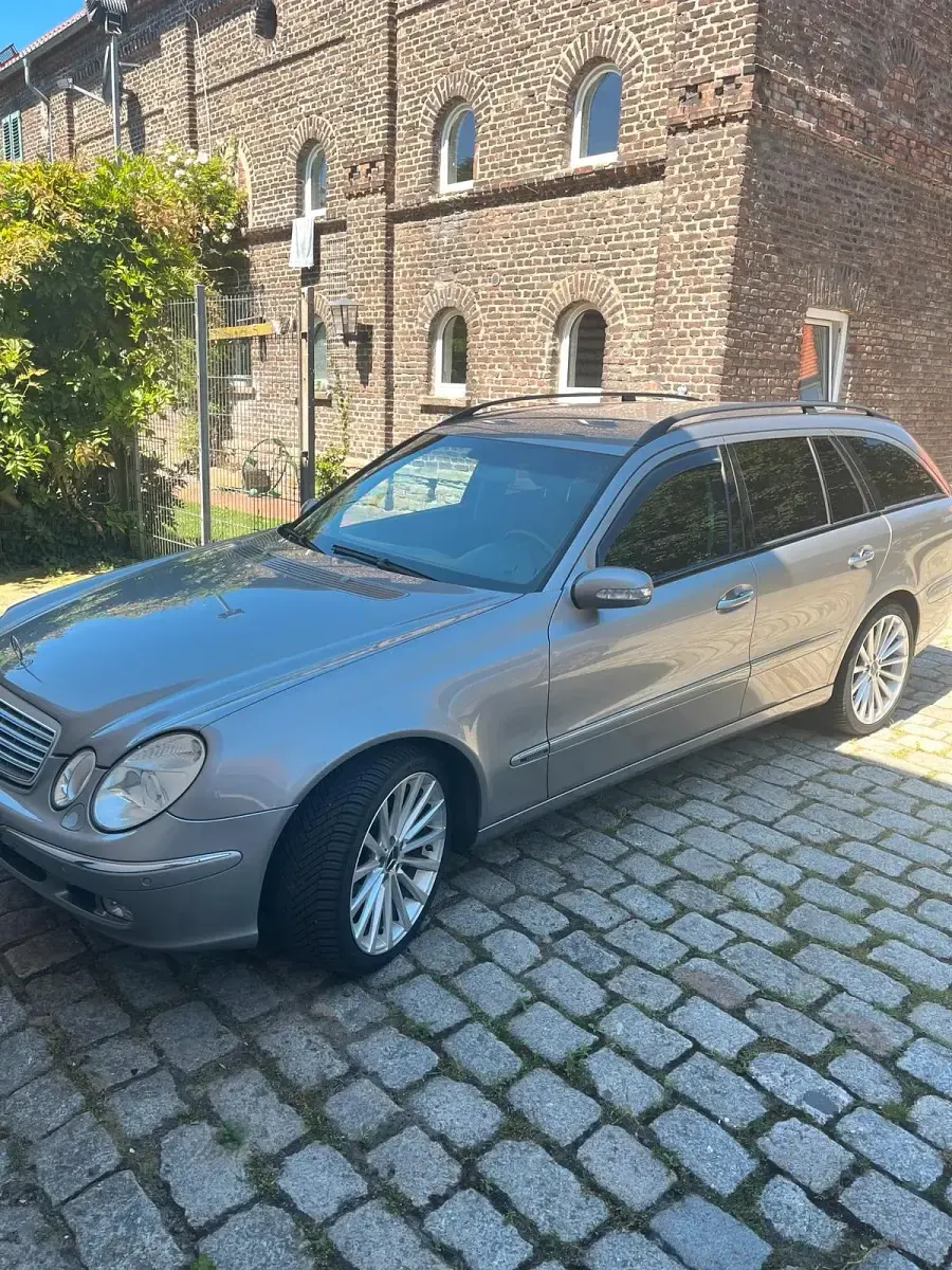 Gebraucht Mercedes E320 224 PS (164 kW) 2004 Kombi