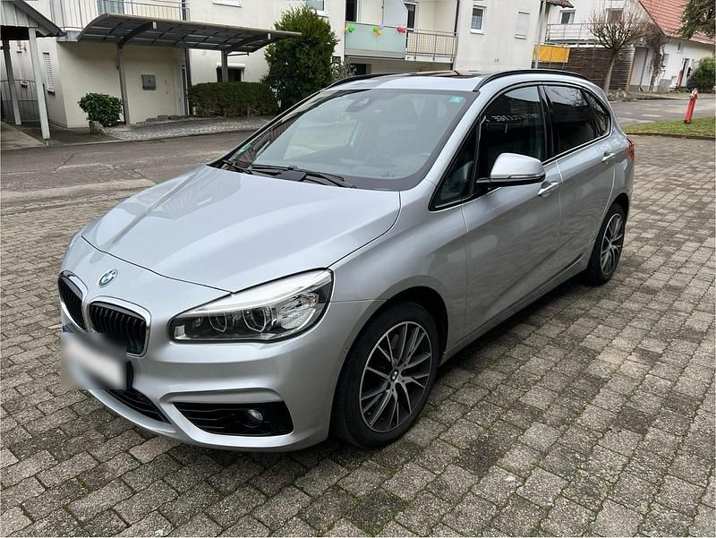 Gebraucht BMW 225 Active Tourer Shadowline 231 PS (169 kW) 2014 Silber Van / Kleinbus