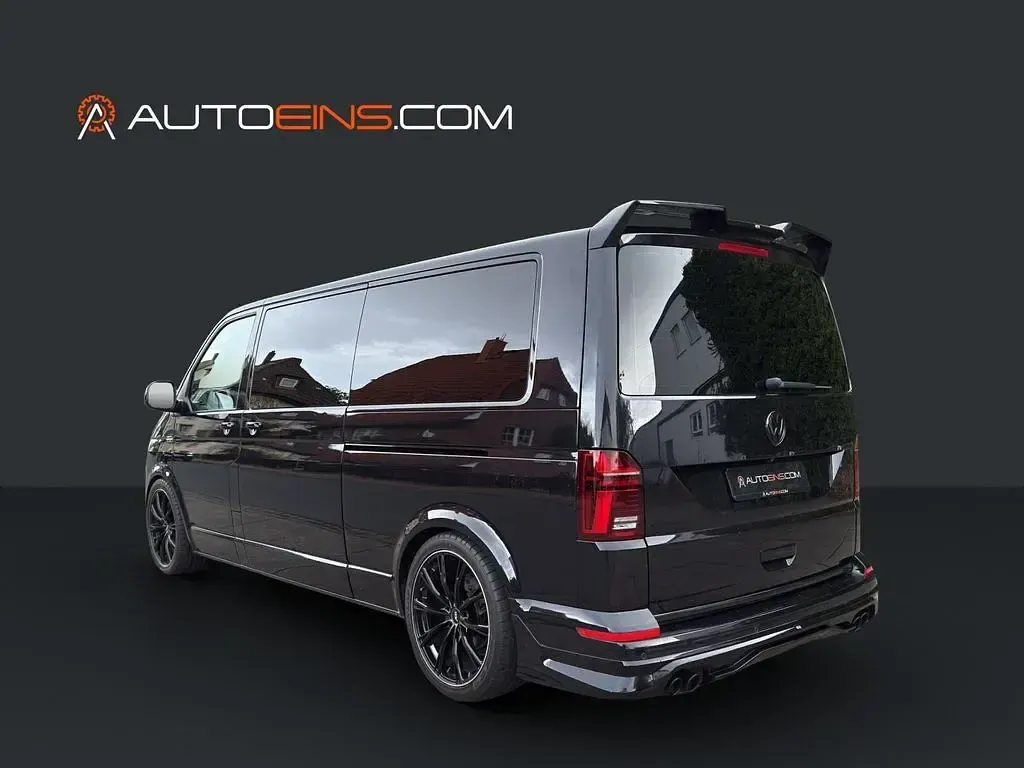 Gebraucht VW T6 235 PS (172 kW) 2018 Deep black perleffekt Van