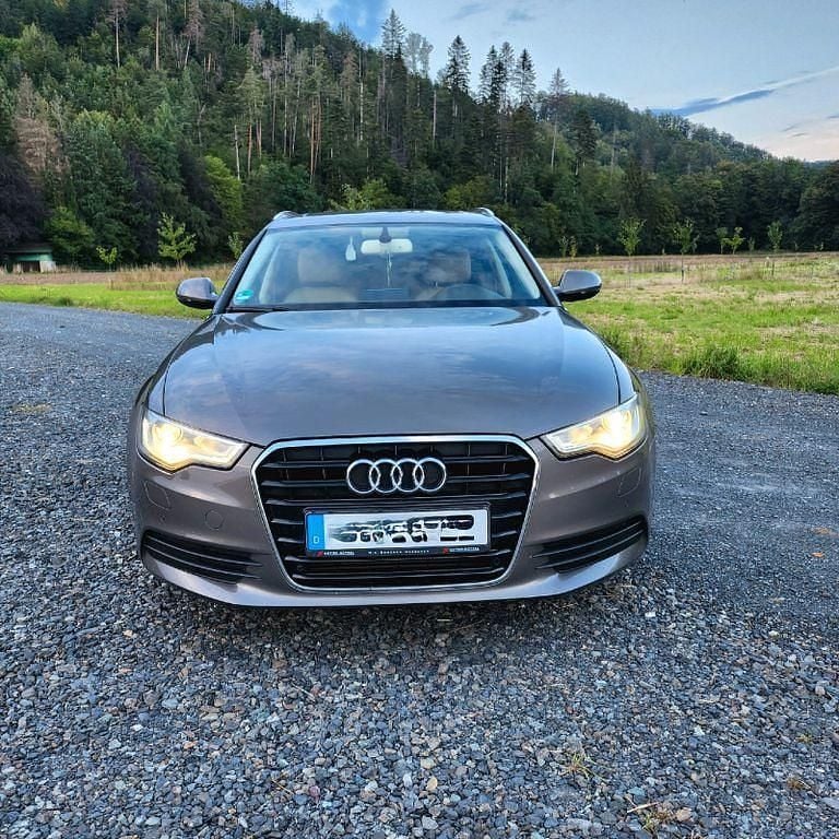 Gebraucht Audi A6 Ambiente 179 PS (131 kW) 2012 Kombi