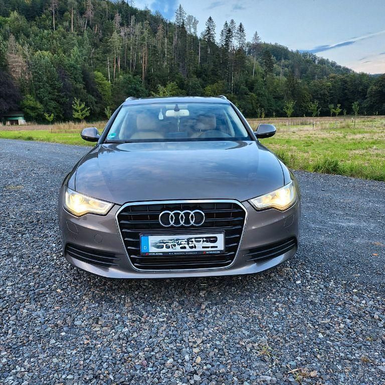 Gebraucht 2012 Audi A6 Ambiente Kombi | 13.700 € (Etwas zu teuer) - Bild 1/4