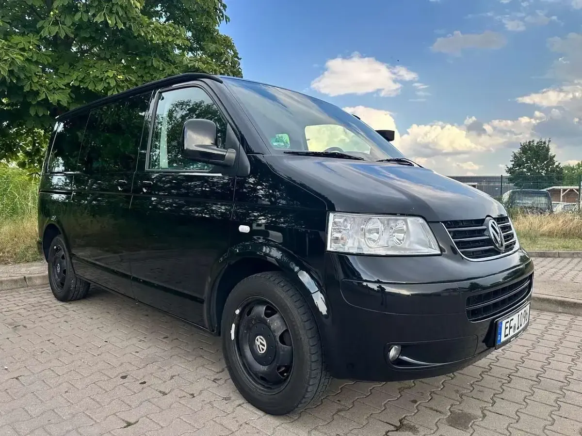 Gebraucht VW Multivan 174 PS (127 kW) 2008 Schwarz Van / Kleinbus