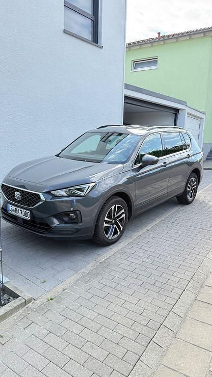 Grau Gebraucht 2021 Seat Tarraco Beats SUV | 24.500 € (Superpreis) - Bild 1/4