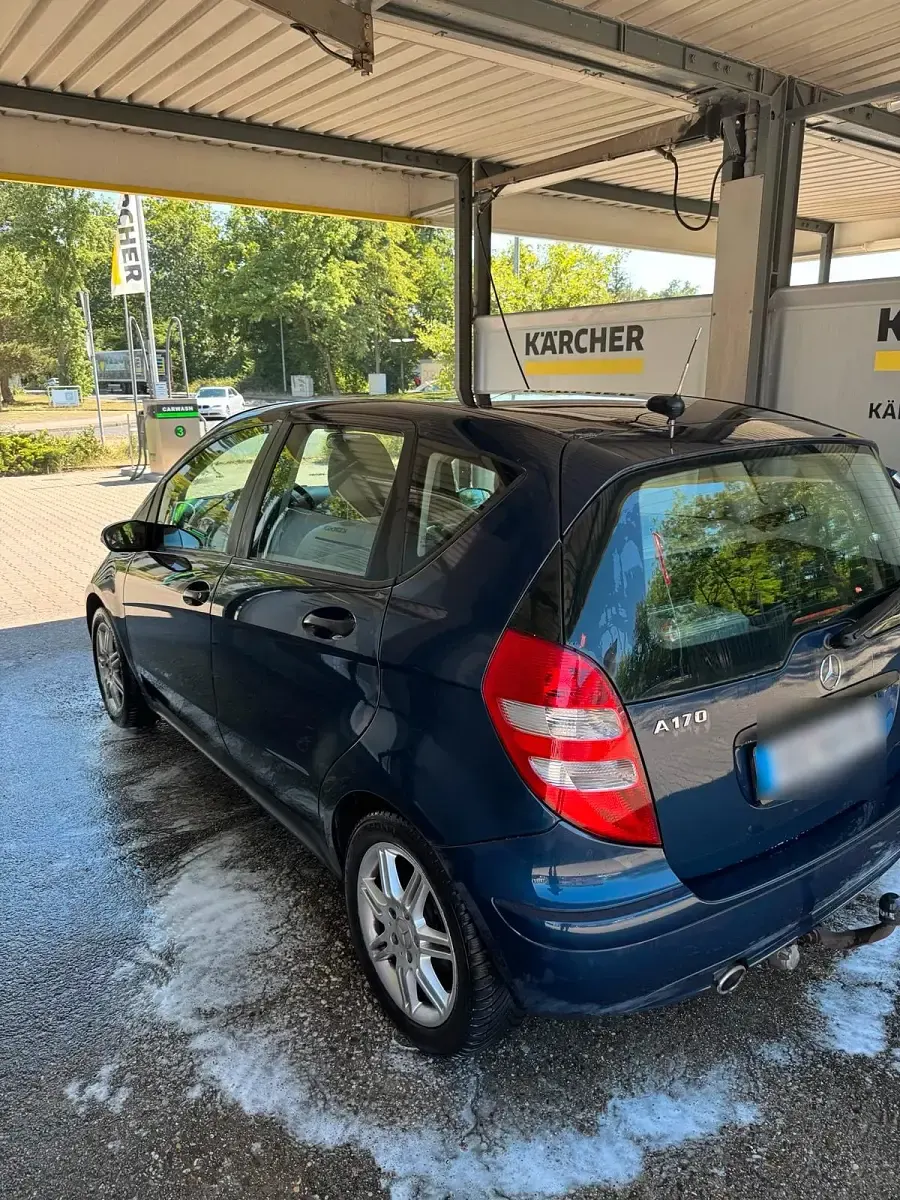 Gebraucht Mercedes A170 116 PS (85 kW) 2004 Blau Limousine