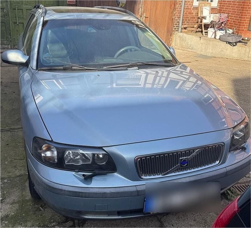Gebraucht Volvo V70 163 PS (119 kW) 2002 Blau Kombi