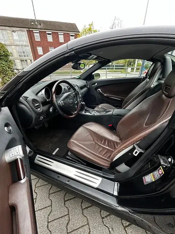 Gebraucht Mercedes SLK200 163 PS (119 kW) 2005 Schwarz Cabrio