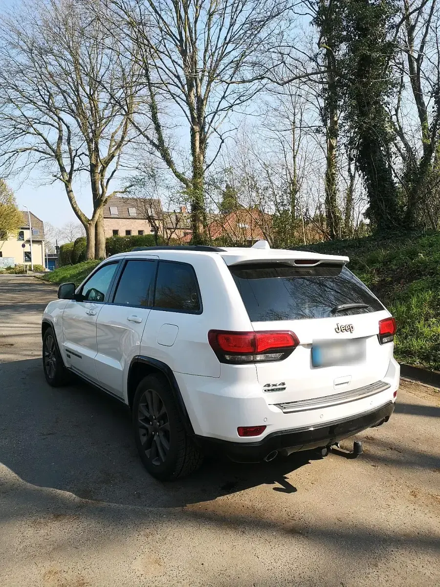 Gebraucht Jeep Grand Cherokee 250 PS (183 kW) 2016 Weiß SUV