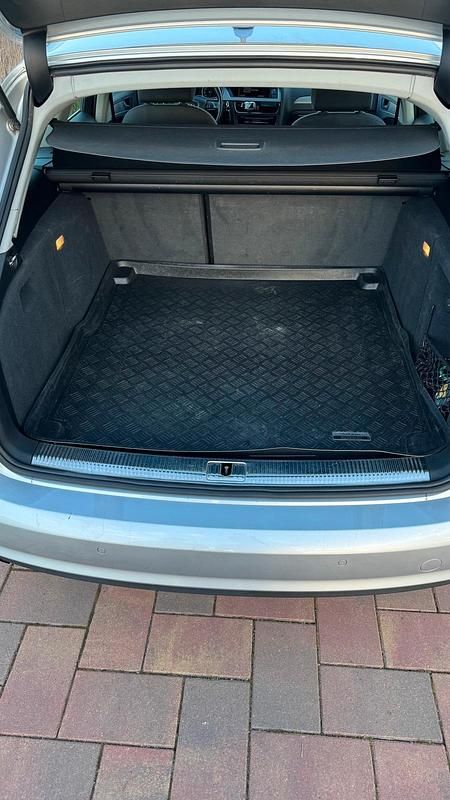 Gebraucht Audi A4 Ambiente 211 PS (155 kW) 2012 Silber Kombi