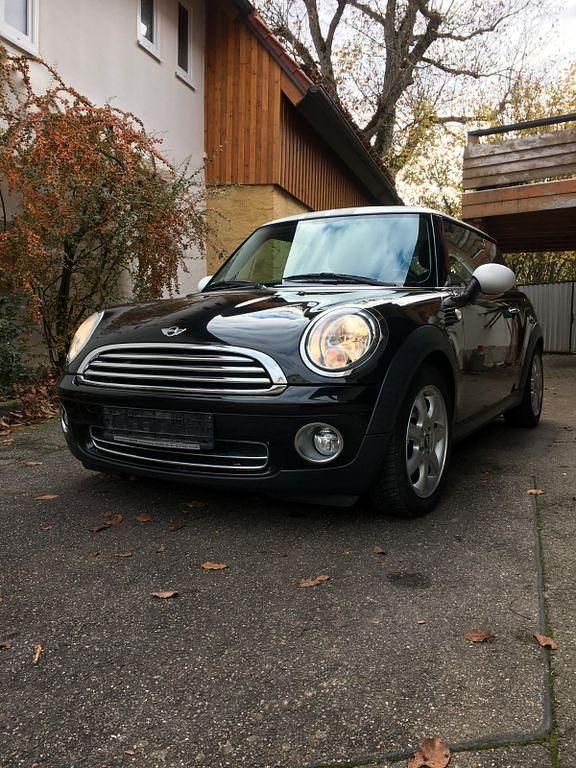Gebraucht Mini Cooper 122 PS (89 kW) 2010 Schwarz Kleinwagen