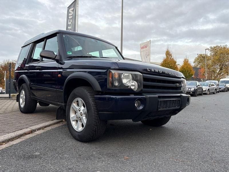 Blau Gebraucht 2003 Land Rover Discovery 2 SUV | 9.299 € (Superpreis) - Bild 1/4