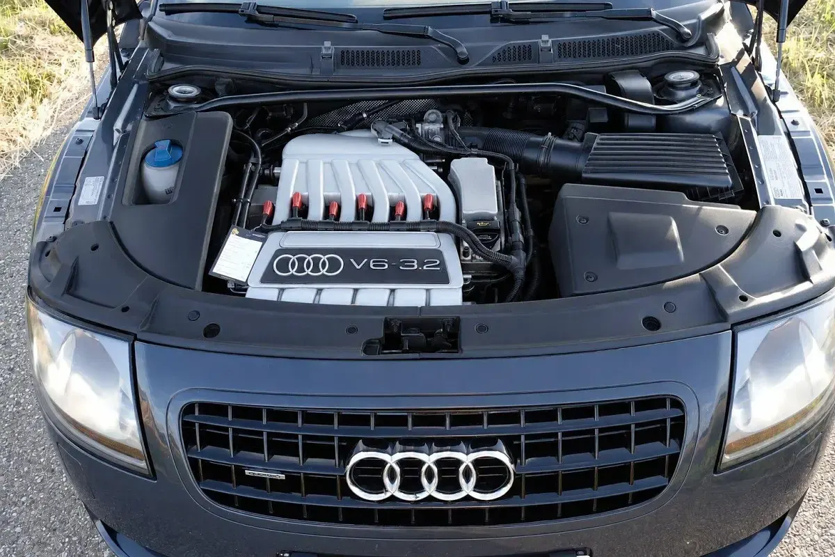 Gebraucht Audi TT Sport 250 PS (183 kW) 2004 Grau Coupé