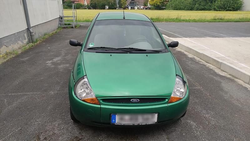 Grün Gebraucht 2000 Ford Ka Kleinwagen | 550 € (Fairer Preis) - Bild 1/4