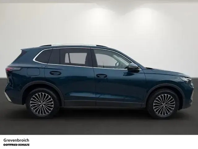 Neu VW Tiguan Elegance 150 PS (110 kW) 2026 Gelb SUV