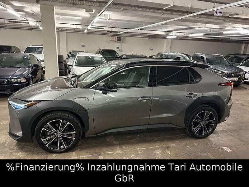 Gebraucht Toyota bZ4X 160 kW (218 PS) 2022 Grau SUV