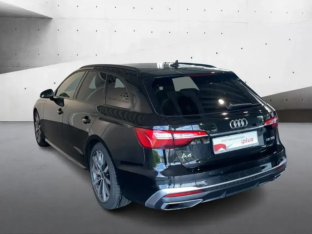 Gebraucht Audi A4 S-Line 163 PS (119 kW) 2023 Schwarz Kombi