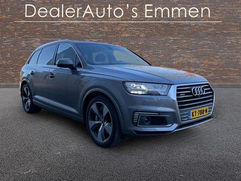 Gebraucht Audi Q7 Sport 374 PS (275 kW) 2016 Grau SUV