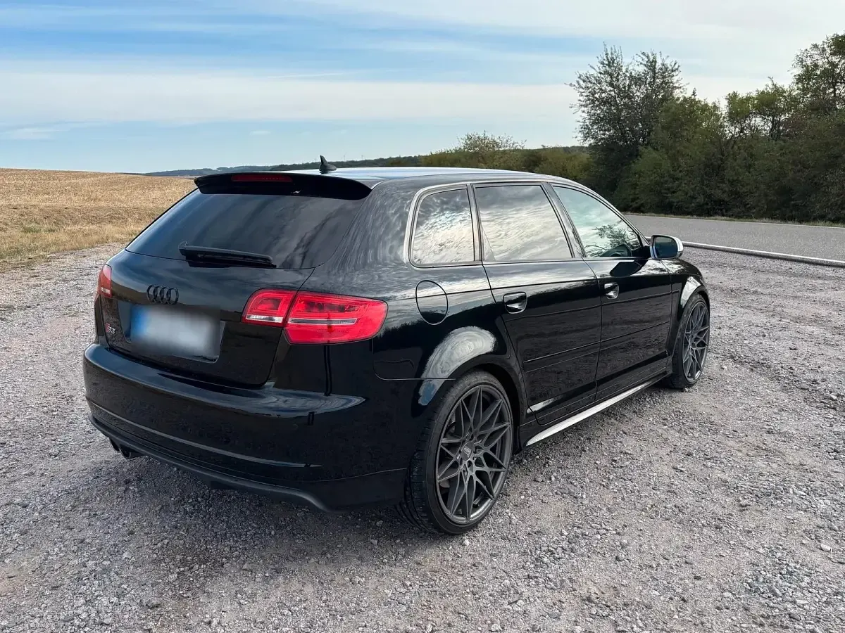 Gebraucht Audi S3 262 PS (192 kW) 2011 Schwarz Kleinwagen
