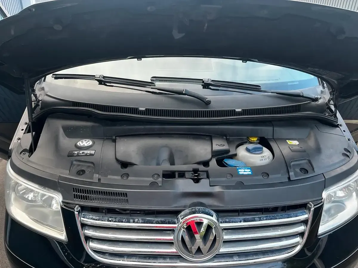 Gebraucht VW T5 130 PS (95 kW) 2005 Schwarz Van