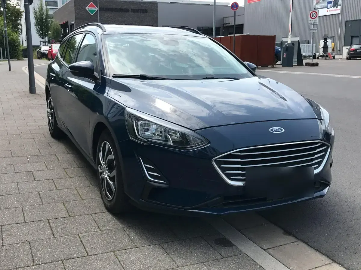 Gebraucht Ford Focus 95 PS (69 kW) 2020 Blau Kombi