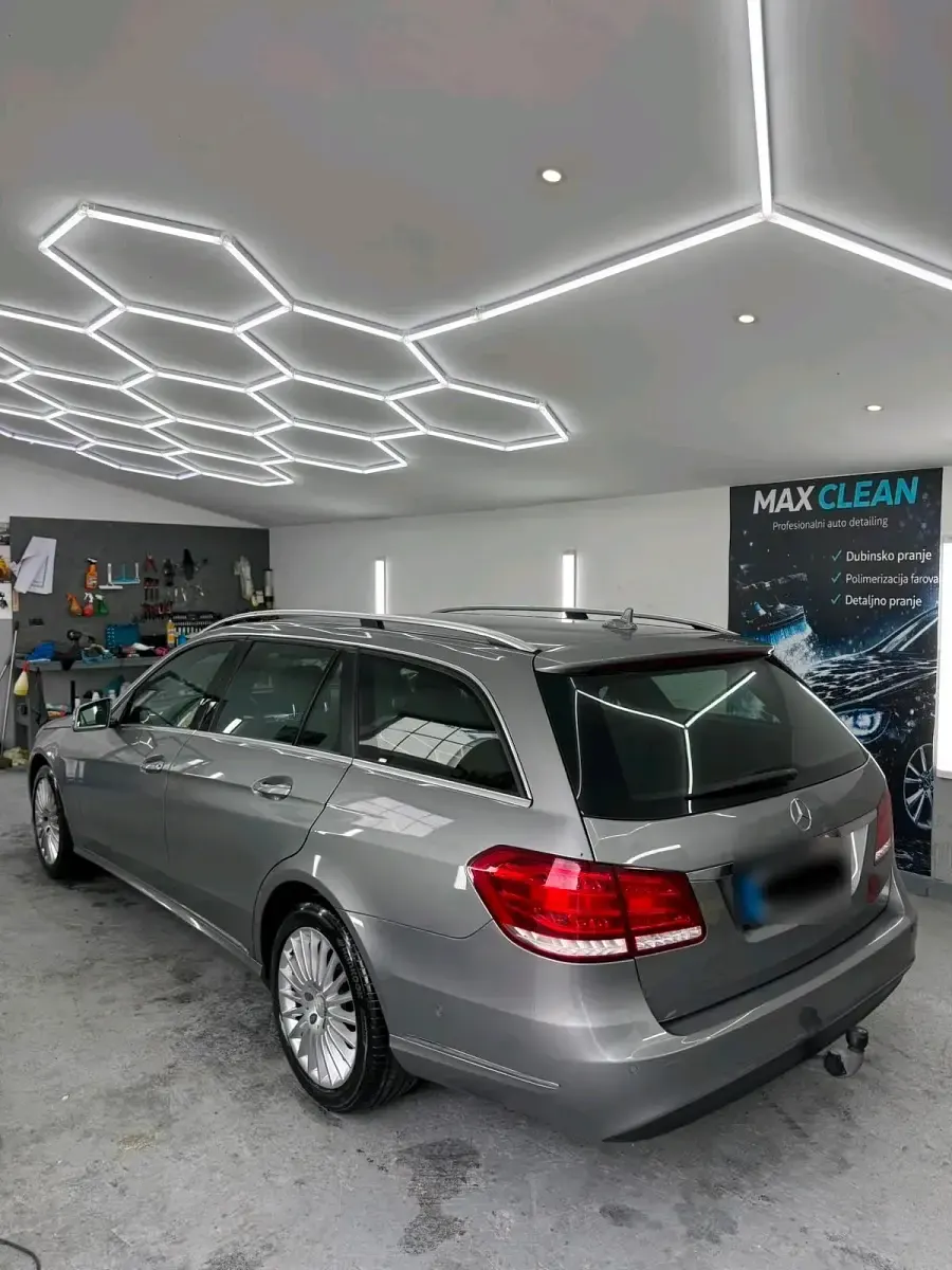 Gebraucht Mercedes E200 136 PS (100 kW) 2013 Silber Kombi