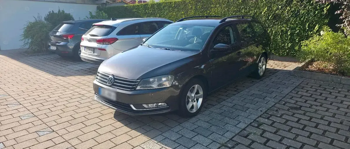 Gebraucht VW Passat 140 PS (102 kW) 2013 Braun Kombi