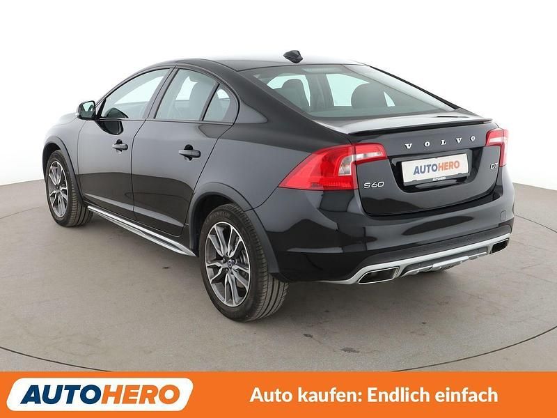 Gebraucht Volvo S60 CC Pro 150 PS (110 kW) 2017 Schwarz Limousine