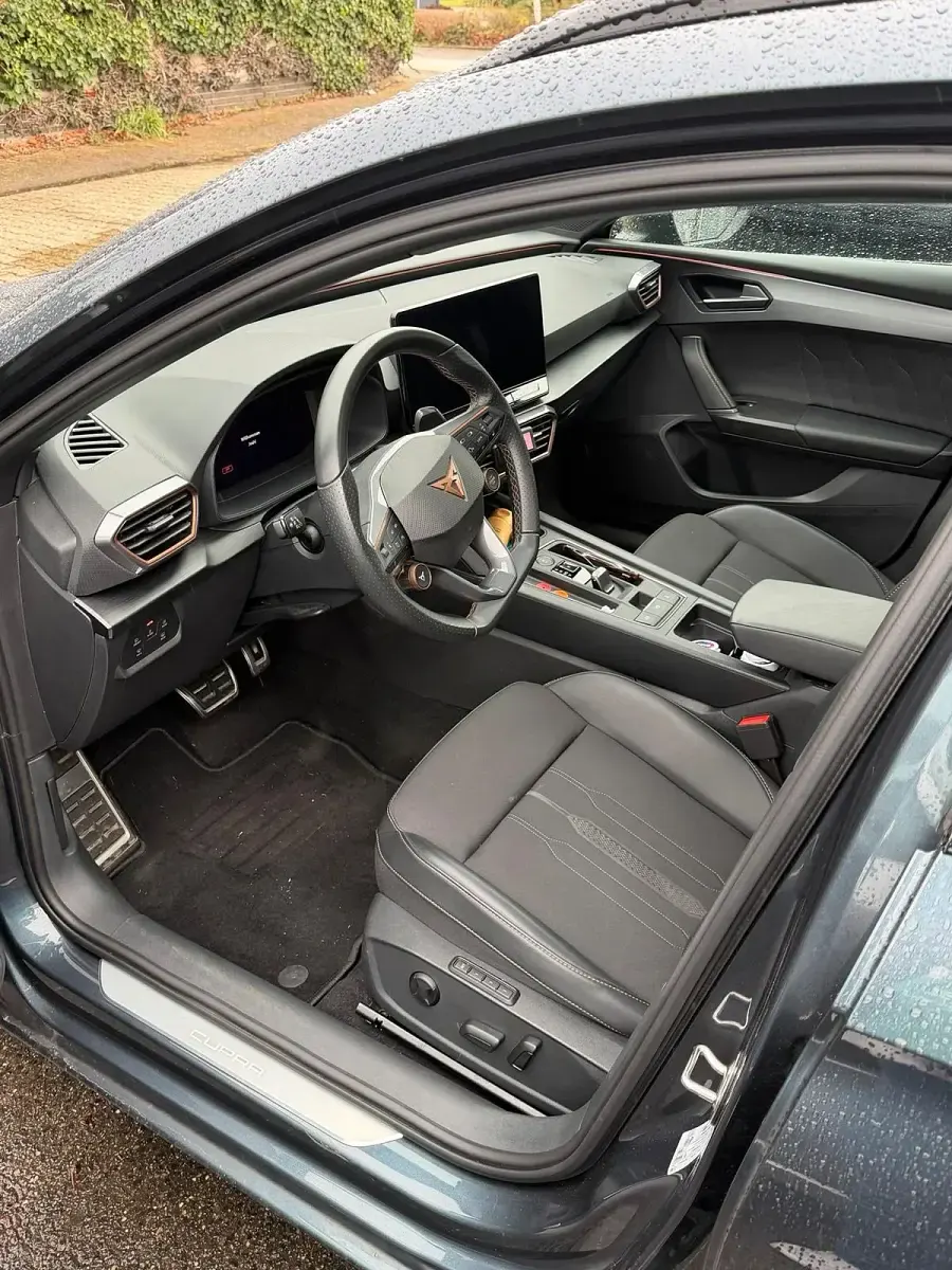 Gebraucht Cupra Leon VZ 310 PS (228 kW) 2024 Grau Kombi