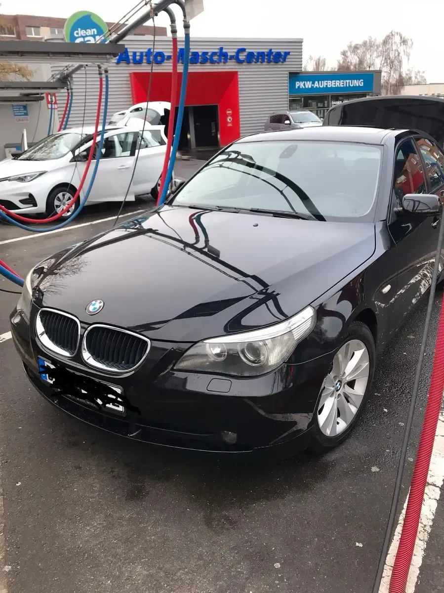 Gebraucht BMW 523 2005 Schwarz Limousine