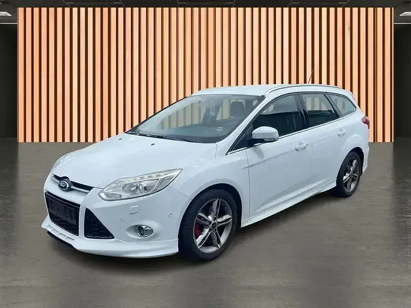 Gebraucht Ford Focus Titanium 150 PS (110 kW) 2013 Weiß Kombi
