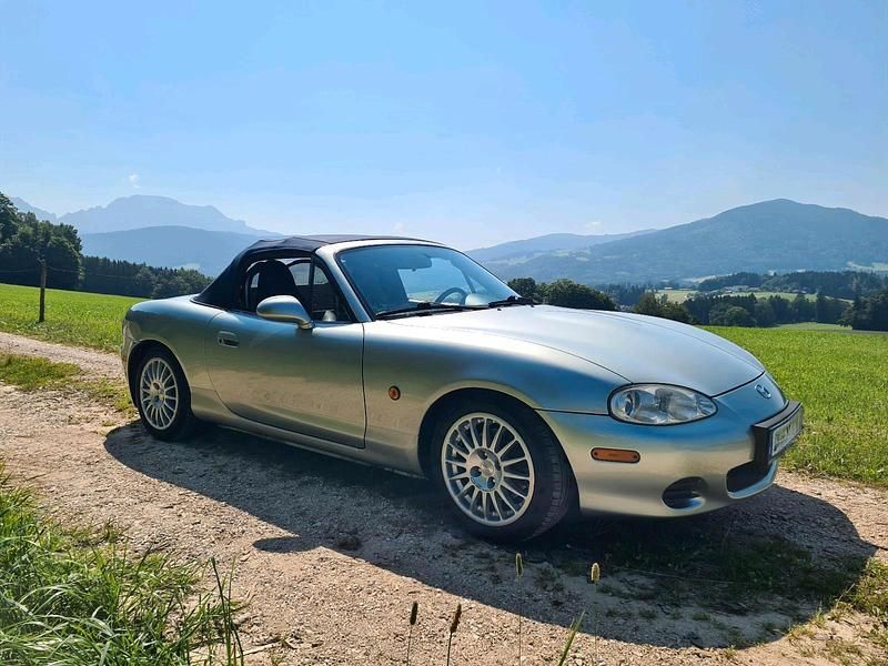 Silber Gebraucht 2003 Mazda MX5 Cabrio | 6.500 € (Fairer Preis) - Bild 1/4