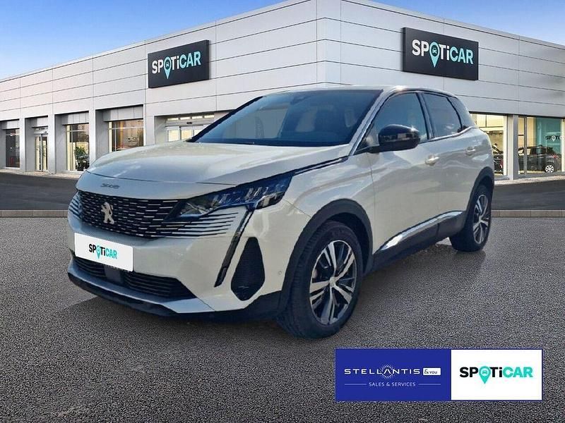 Weiß Gebraucht 2023 Peugeot 3008 Allure SUV | 21.980 € (Etwas zu teuer) - Bild 1/4