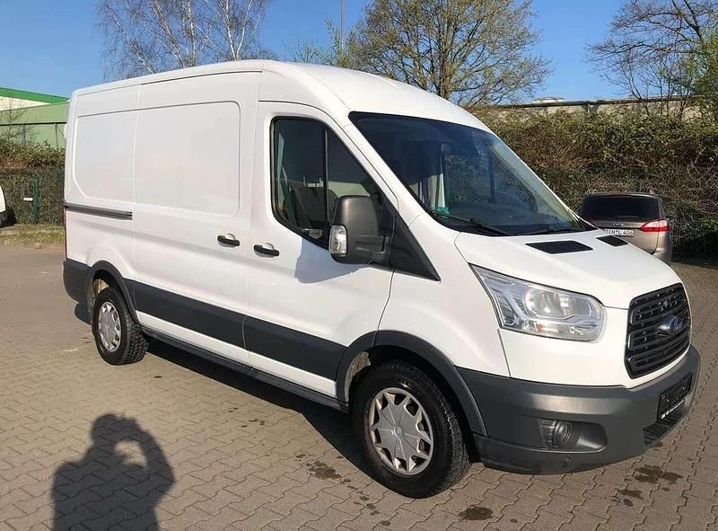 Gebraucht Ford Transit 105 PS (77 kW) 2018 Weiß SUV