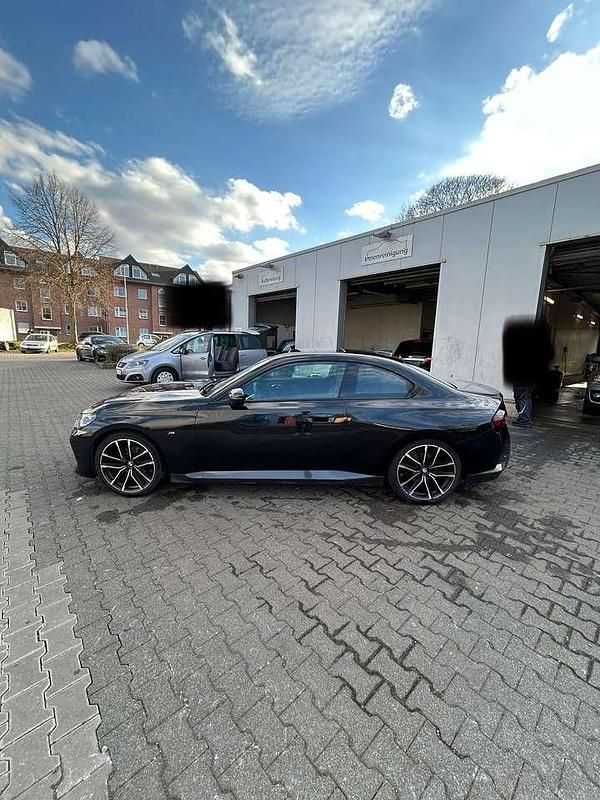 Gebraucht 2022 BMW 220 M Sport Coupé | 34.340 € (Fairer Preis) - Bild 1/4