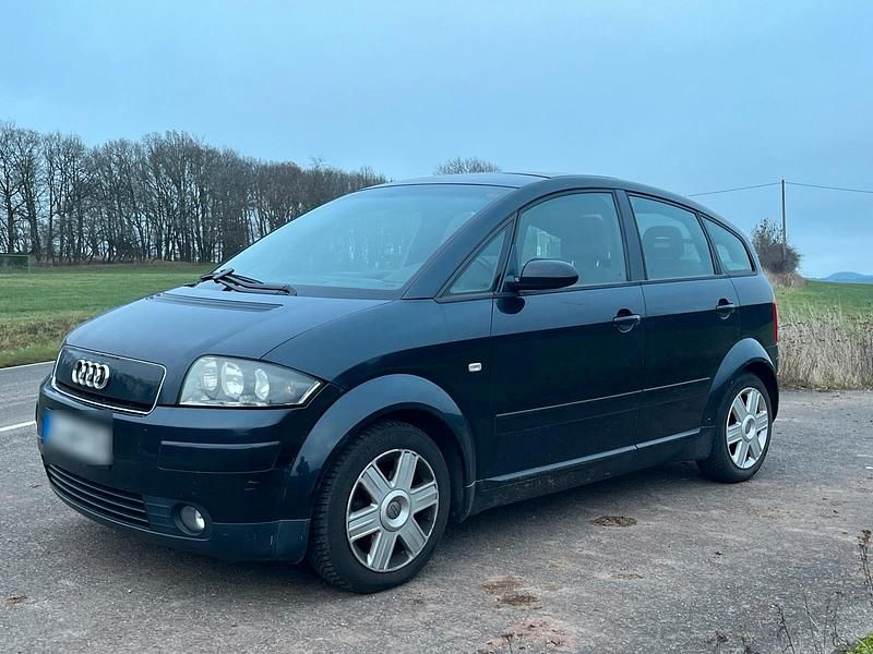 Blau Gebraucht 2001 Audi A2 Kleinwagen | 1.200 € (Guter Preis) - Bild 1/4