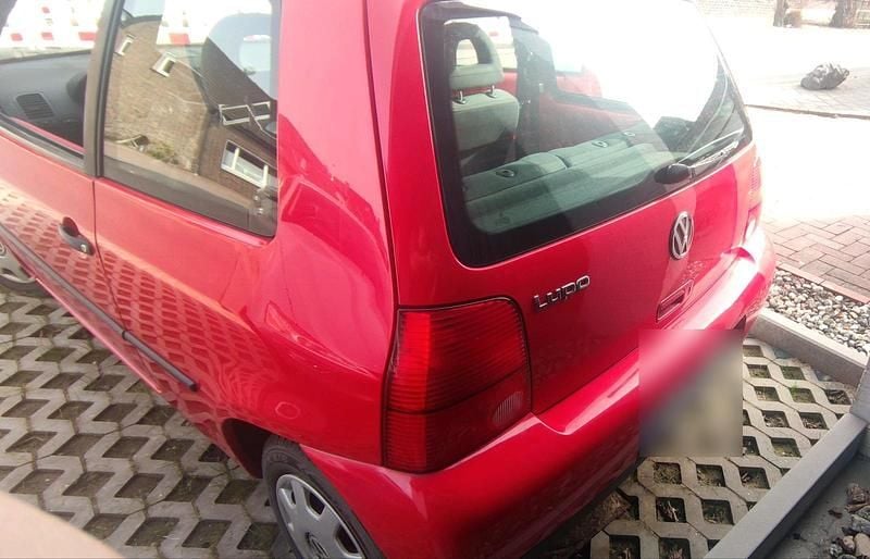 Gebraucht VW Lupo 50 PS (36 kW) 2002 Rot Kleinwagen