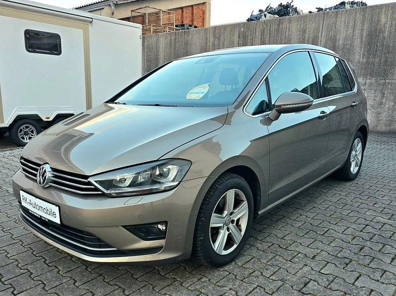 Gold Gebraucht 2014 VW Golf Sportsvan Highline Van / Kleinbus | 12.390 € (Fairer Preis) - Bild 1/4
