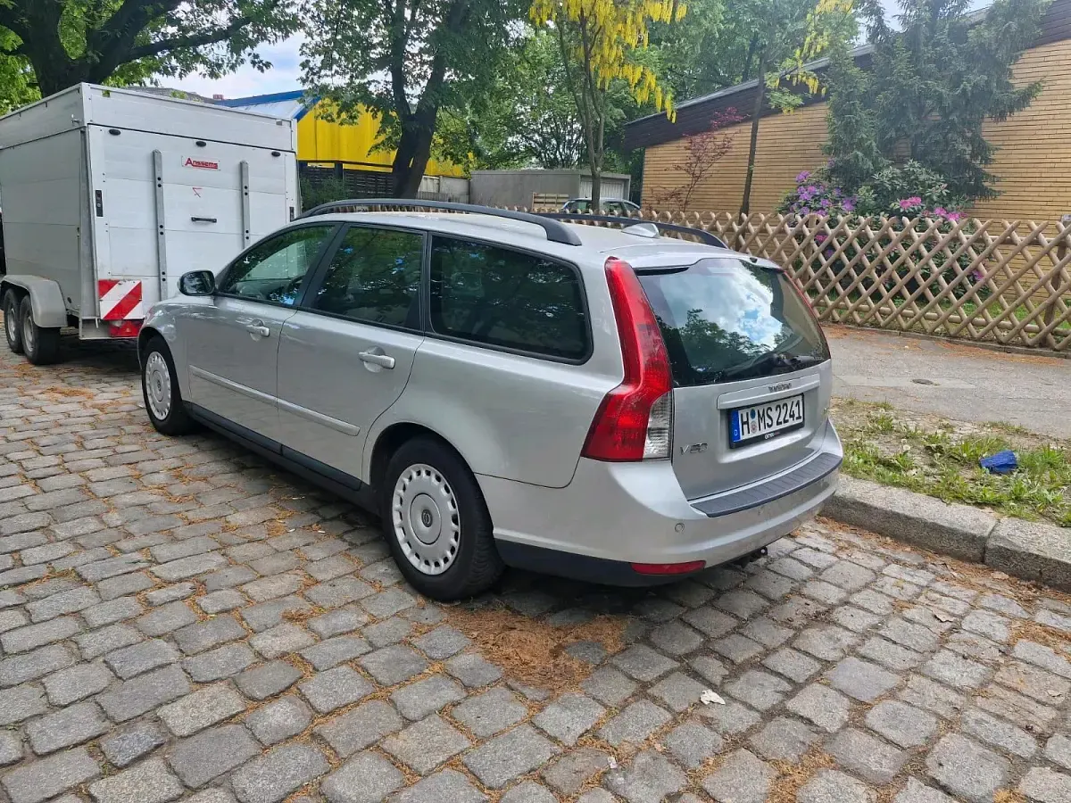 Gebraucht Volvo V50 110 PS (80 kW) 2007 Silber Kombi