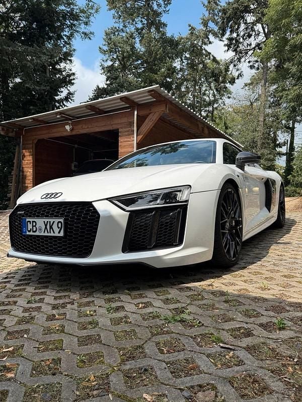 Weiß Gebraucht 2015 Audi R8 Coupé Advanced Coupé | 127.990 € (Fairer Preis) - Bild 1/4