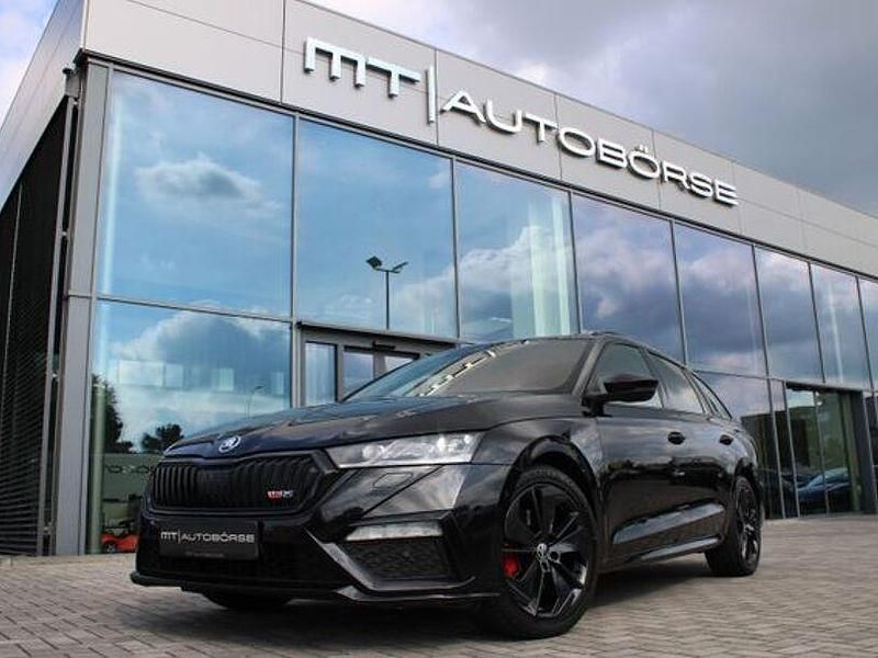 Schwarz Gebraucht 2021 Skoda Octavia RS Kombi | 25.900 € (Fairer Preis) - Bild 1/4
