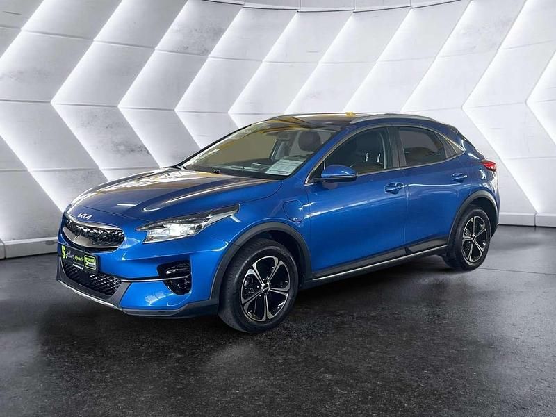 Gebraucht Kia XCeed Spirit 141 PS (103 kW) 2022 (b3l) blue flame met. SUV